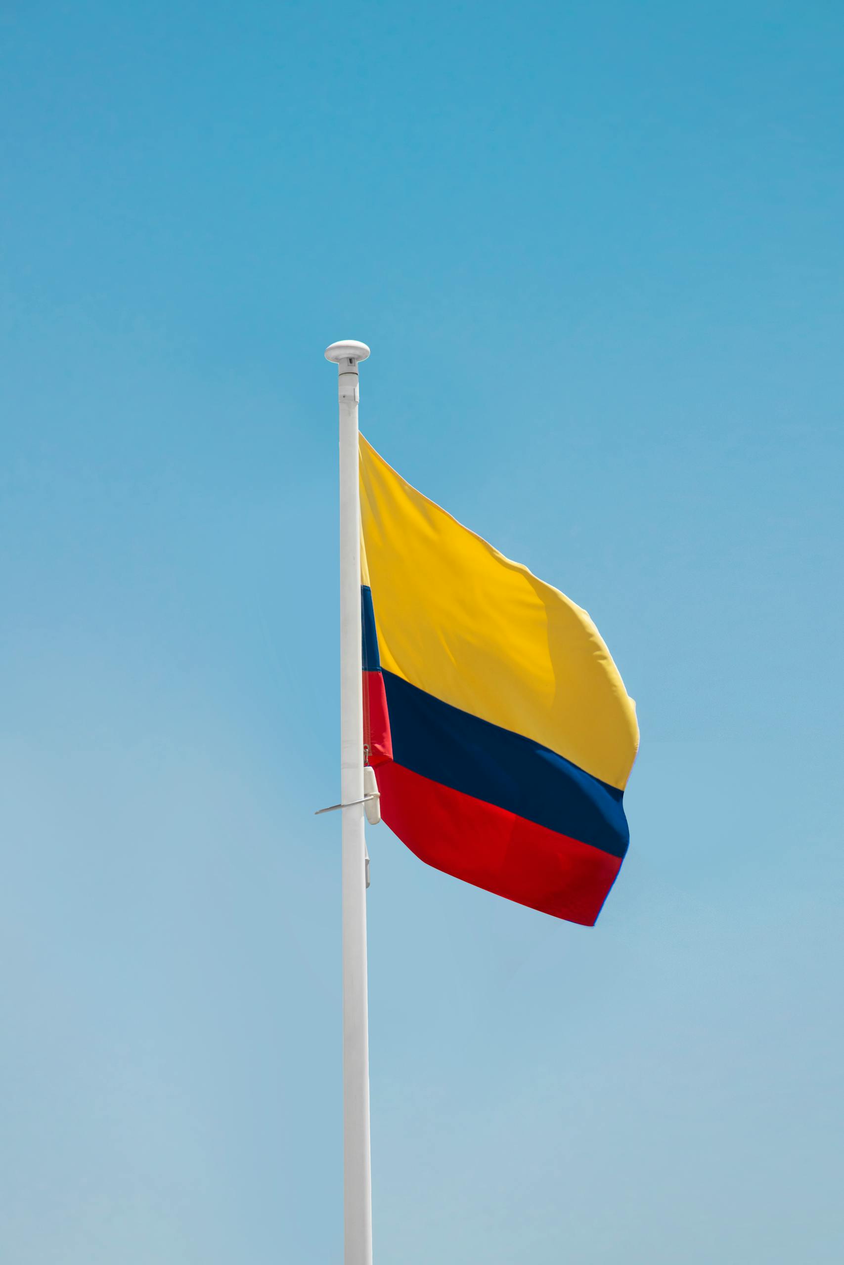 Guide to Colombian Dual Citizenship for Kids